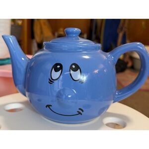 Vintage Trade Winds Funny Face Blue Ceramic Teapot Retro Kitsch 3D Face EUC